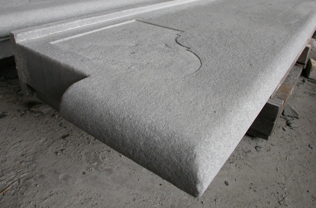 Window Sill of Pietra Macigno of Greve costa a bastone